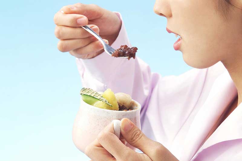 食べ物や入浴で酷くなる